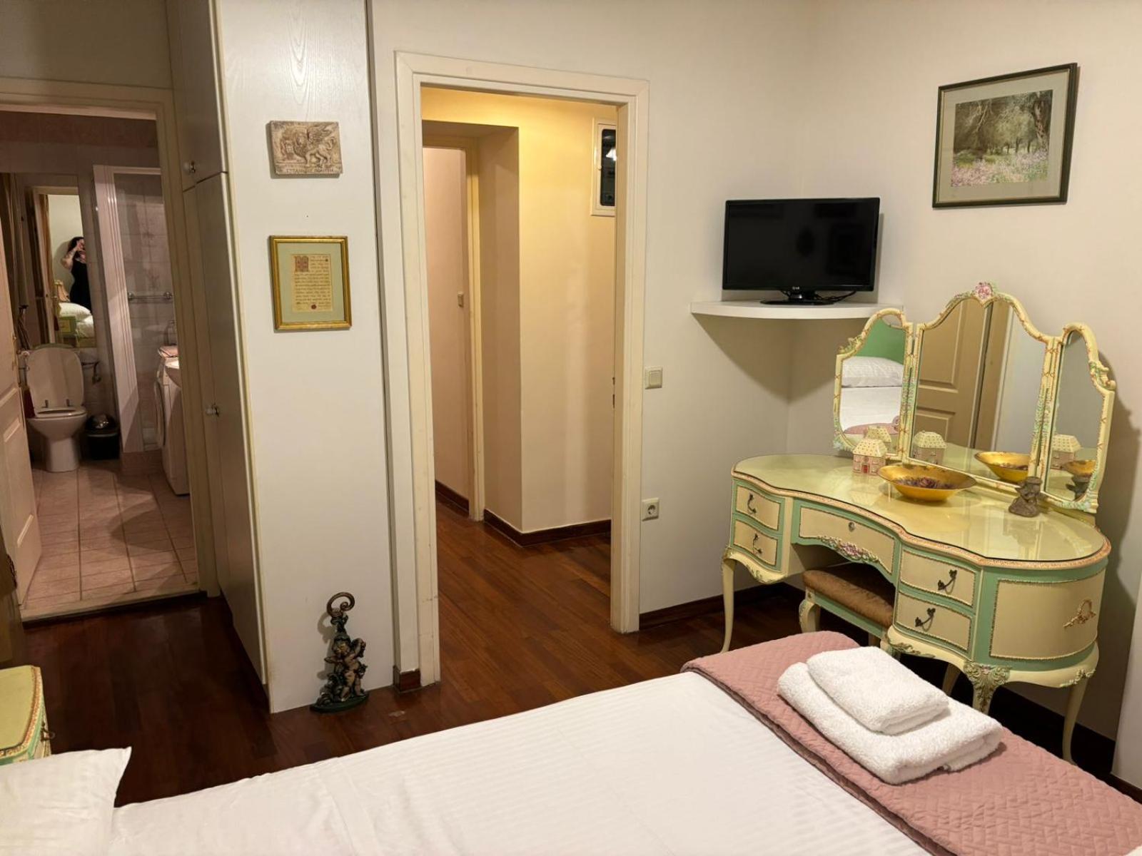 The Writer's House-liston Corfu Apartment *